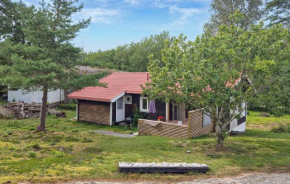 Stunning Home In Hjälteby With Kitchen, Hjälteby